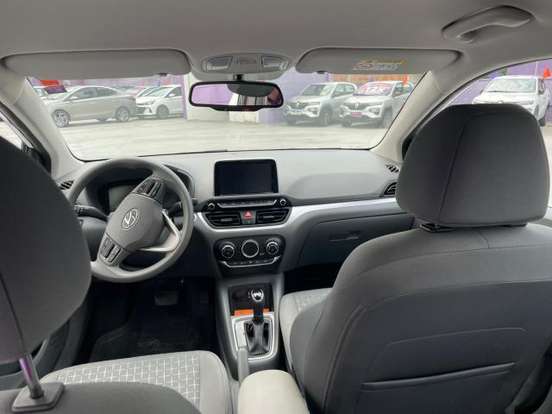 HYUNDAI-HB20S-2025