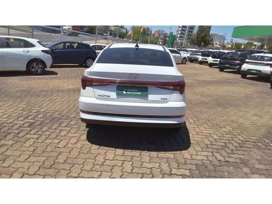 HYUNDAI-HB20S-2025