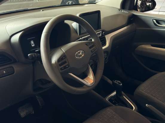 HYUNDAI-HB20S-2023