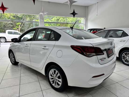 HYUNDAI-HB20S-1.6 COMFORT PLUS 16V FLEX 4P AUTOMÁTICO HYUNDAI-HB20S-2019