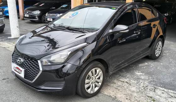 HYUNDAI HB20S 1.6 COMFORT PLUS 16V FLEX 4P AUTOMÁTICO