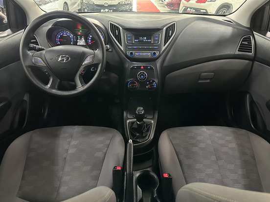 HYUNDAI-HB20S-1.6 COMFORT PLUS 16V FLEX 4P MANUAL HYUNDAI-HB20S-2016