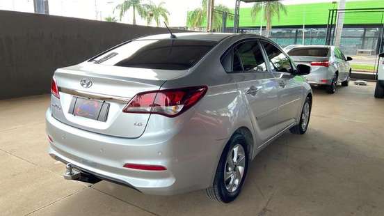 HYUNDAI-HB20S-2015
