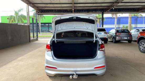 HYUNDAI-HB20S-2015