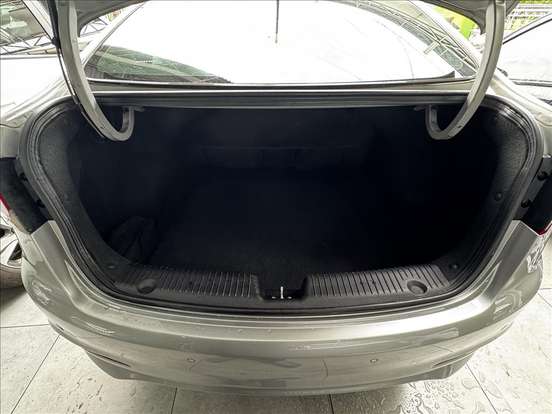 HYUNDAI-HB20S-1.6 PREMIUM 16V FLEX 4P AUTOMÁTICO HYUNDAI-HB20S-2018