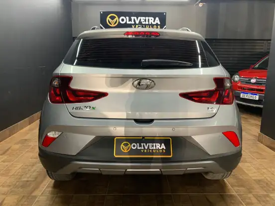 HYUNDAI-HB20X-1.6 16V FLEX DIAMOND AUTOMÁTICO HYUNDAI-HB20X-2020