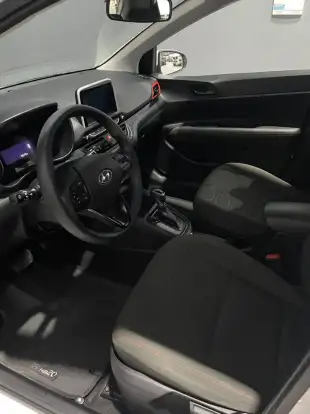 HYUNDAI-HB20X-2022