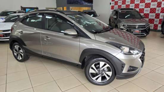HYUNDAI-HB20X-2021