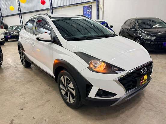 HYUNDAI-HB20X-2021