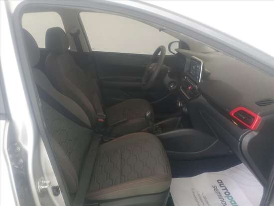 HYUNDAI-HB20X-2020