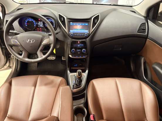 HYUNDAI-HB20X-2018