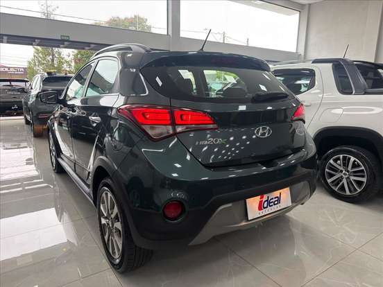 HYUNDAI-HB20X-2016