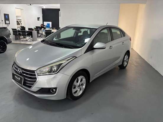 HYUNDAI-HB20X-1.6 16V PREMIUM FLEX 4P AUTOMÁTICO HYUNDAI-HB20X-2016