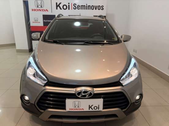 HYUNDAI-HB20X-2018