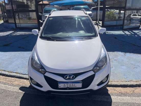 HYUNDAI-HB20X-1.6 16V PREMIUM FLEX 4P AUTOMÁTICO HYUNDAI-HB20X-2014