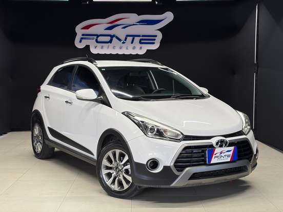 HYUNDAI-HB20X-1.6 16V PREMIUM FLEX 4P AUTOMÁTICO HYUNDAI-HB20X-2018