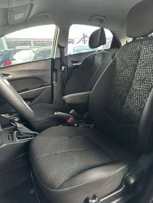 HYUNDAI-HB20X-2016