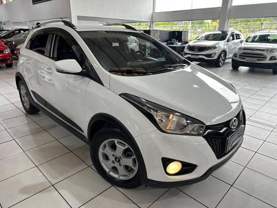 HYUNDAI HB20X 1.6 16V STYLE FLEX 4P MANUAL