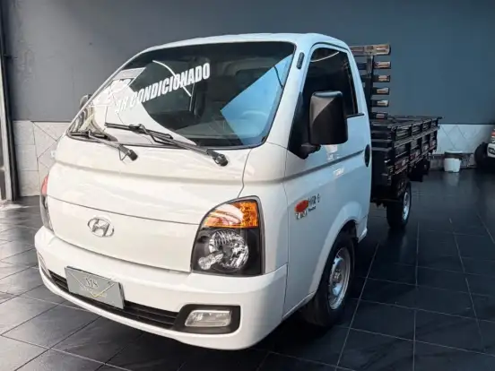 HYUNDAI-HR-2.5 LONGO SEM CAÇAMBA 4X2 16V 130CV TURBO INTERCOOLER DIESEL 2P MANUAL HYUNDAI-HR-2021