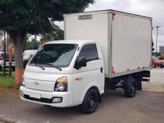 HYUNDAI HR 2.5 LONGO SEM CAÇAMBA 4X2 16V 130CV TURBO INTERCOOLER DIESEL 2P MANUAL