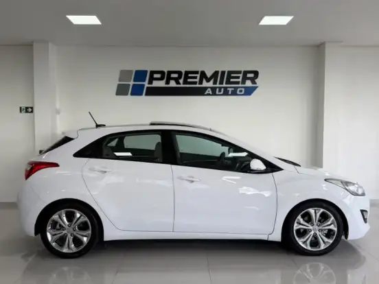 HYUNDAI-I30-1.8 MPI 16V GASOLINA SÉRIE LIMITADA 4P AUTOMATICO HYUNDAI-I30-2014