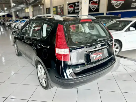 HYUNDAI-I30-2010