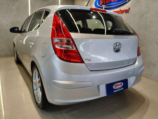 HYUNDAI-I30-2.0 MPI 16V GASOLINA 4P MANUAL HYUNDAI-I30-2009