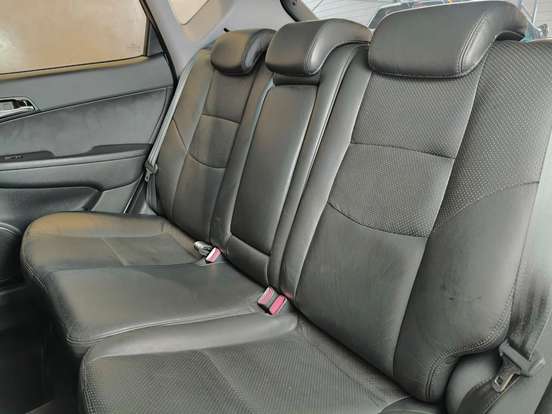 HYUNDAI-I30-2.0 MPI 16V GASOLINA 4P MANUAL HYUNDAI-I30-2009
