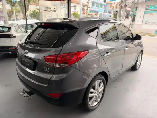 HYUNDAI-IX35-2015
