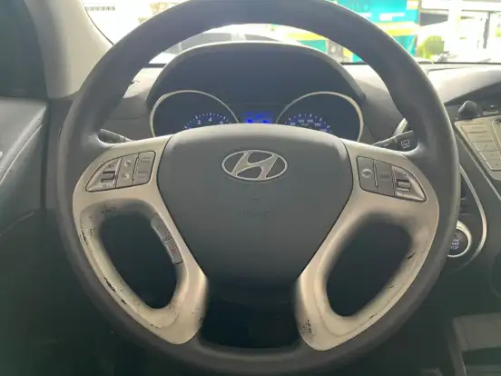 HYUNDAI-IX35-2.0 MPI 4X2 16V FLEX 4P AUTOMÁTICO HYUNDAI-IX35-2012