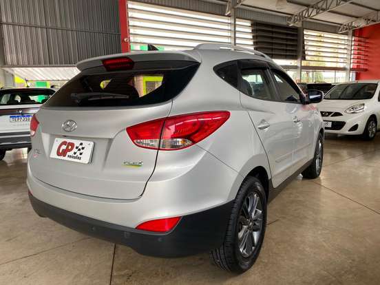 HYUNDAI-IX35-2020