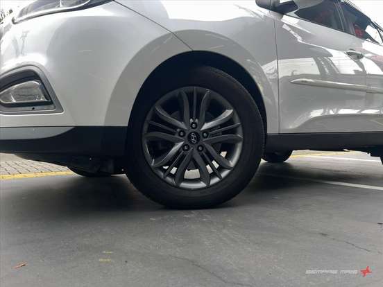 HYUNDAI-IX35-2.0 MPFI GL 16V FLEX 4P AUTOMÁTICO HYUNDAI-IX35-2018
