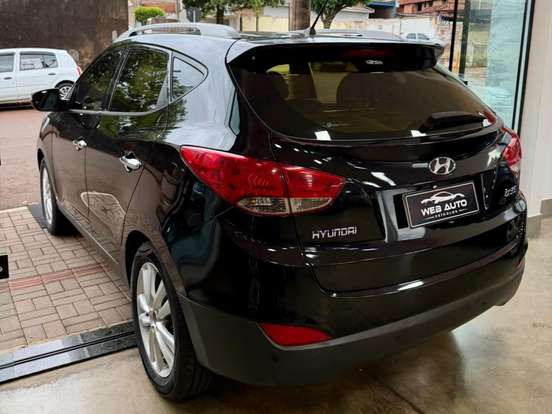HYUNDAI-IX35-2.0 MPFI GLS 4X2 16V GASOLINA 4P AUTOMÁTICO HYUNDAI-IX35-2010