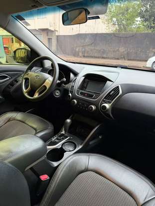 HYUNDAI-IX35-2010