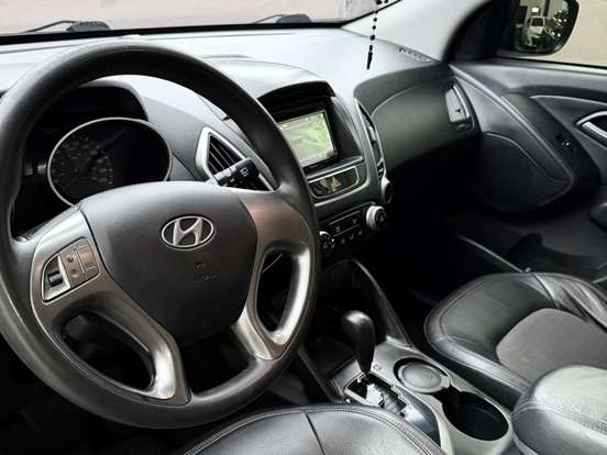 HYUNDAI-IX35-2.0 MPFI GLS 4X2 16V GASOLINA 4P AUTOMÁTICO HYUNDAI-IX35-2010