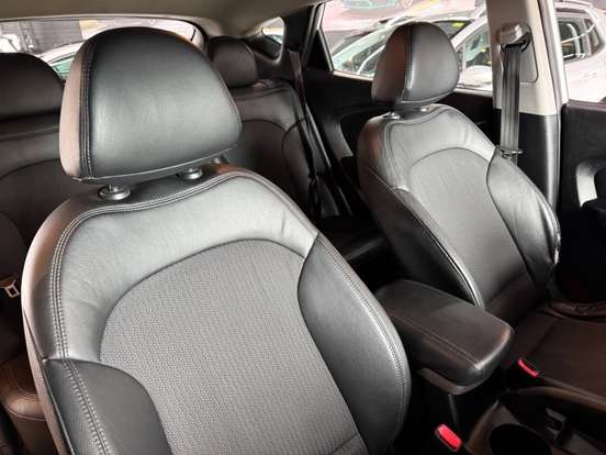 HYUNDAI-IX35-2011