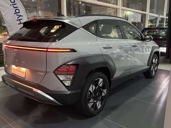 HYUNDAI-KONA-2025