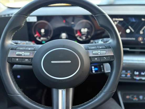HYUNDAI-KONA-2025