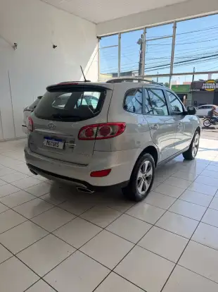 HYUNDAI-SANTA FÉ-2.4 MPI 2WD 16V GASOLINA 4P AUTOMÁTICO HYUNDAI-SANTA FÉ-2011