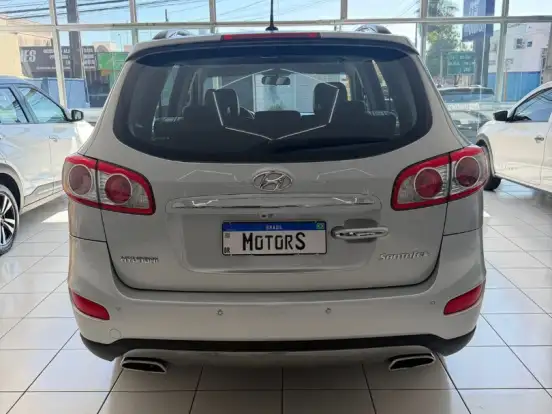 HYUNDAI-SANTA FÉ-2.4 MPI 2WD 16V GASOLINA 4P AUTOMÁTICO HYUNDAI-SANTA FÉ-2011