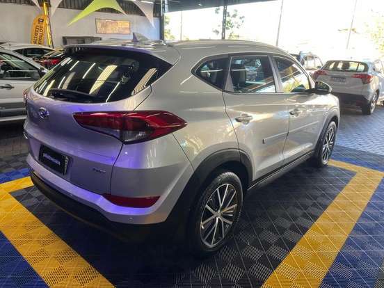 HYUNDAI-TUCSON-1.6 16V T-GDI GASOLINA GL ECOSHIFT HYUNDAI-TUCSON-2017