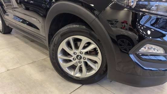 HYUNDAI-TUCSON-2022