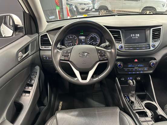 HYUNDAI-TUCSON-2018