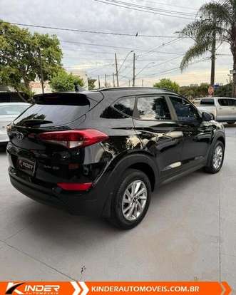 HYUNDAI-TUCSON-2021