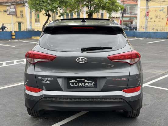 HYUNDAI-TUCSON-2022