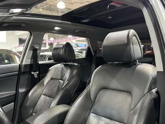 HYUNDAI-TUCSON-2017