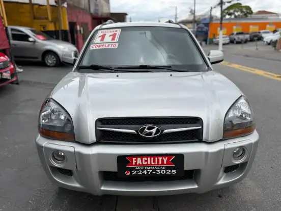 HYUNDAI-TUCSON-2.0 MPFI GL 16V 142CV 2WD GASOLINA 4P AUTOMÁTICO HYUNDAI-TUCSON-2010