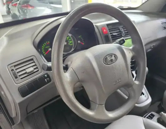 HYUNDAI-TUCSON-2.0 MPFI GLS 16V 143CV 2WD FLEX 4P AUTOMÁTICO HYUNDAI-TUCSON-2016