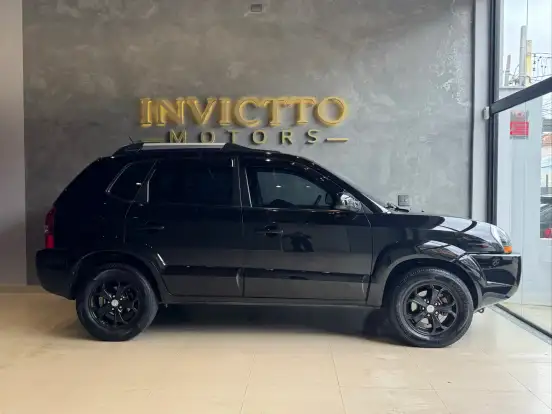 HYUNDAI-TUCSON-2.0 MPFI GLS BASE 16V 143CV 2WD FLEX 4P AUTOMÁTICO HYUNDAI-TUCSON-2015