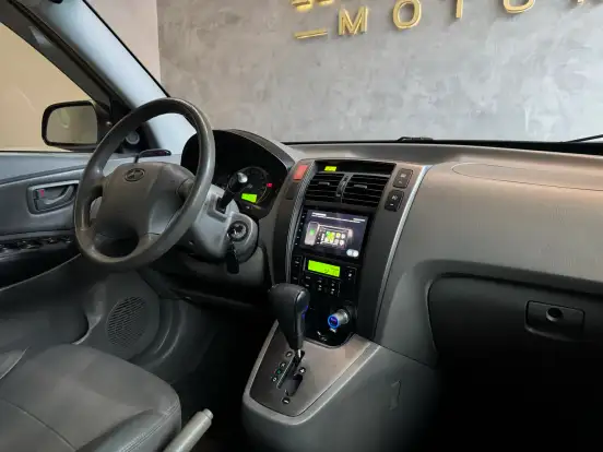 HYUNDAI-TUCSON-2015